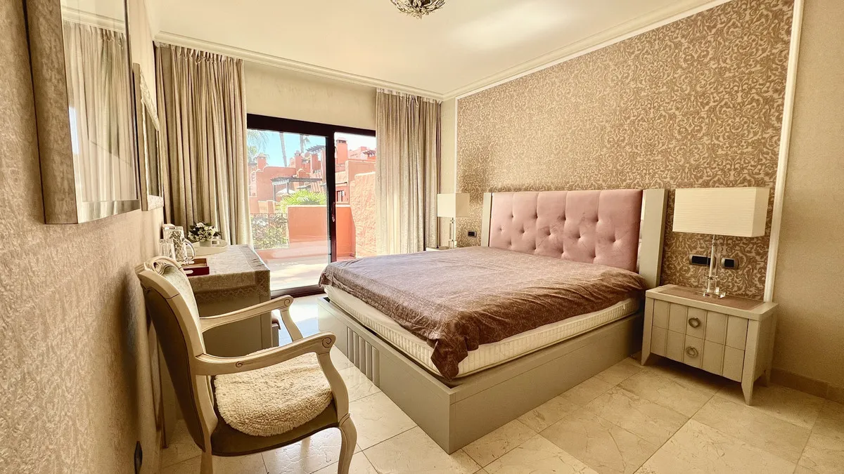 3c34ca05-e9d1-47f7-8efa-18552b825d13