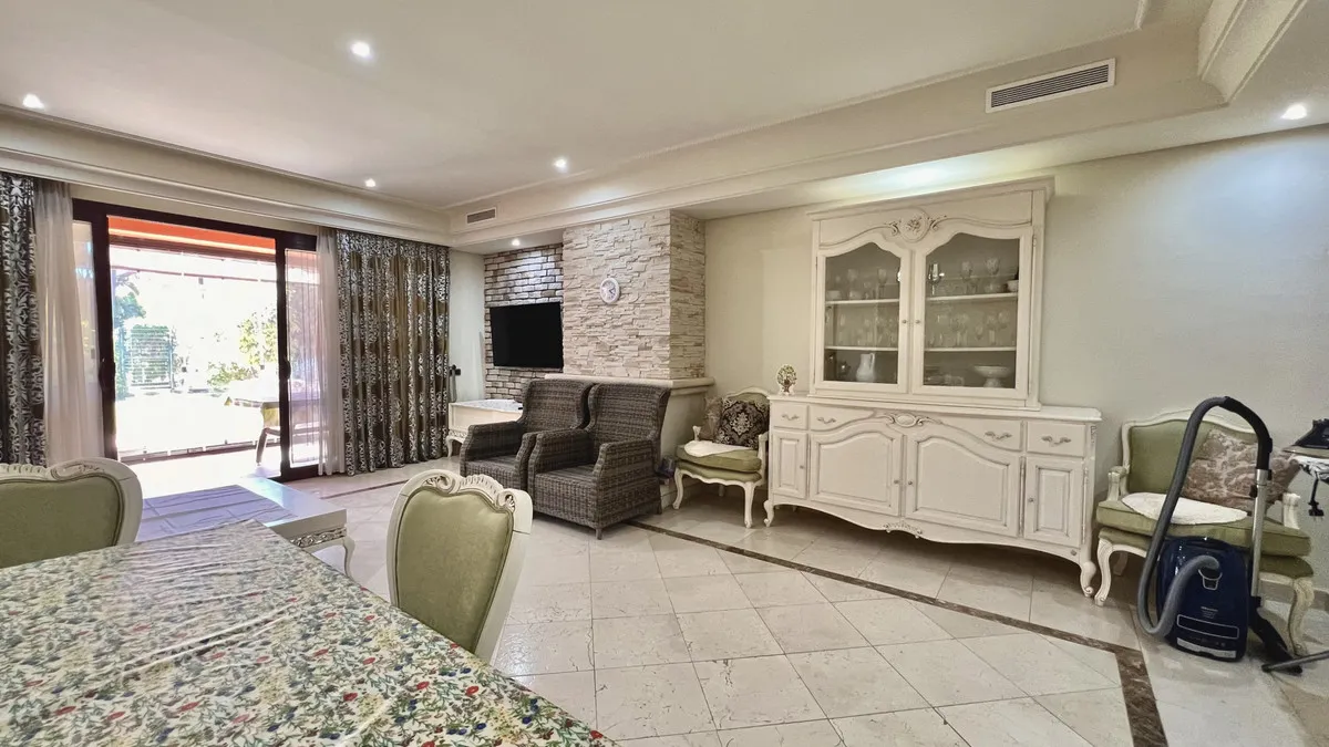 68c06aa3-6de1-40cd-9846-0b039522a641