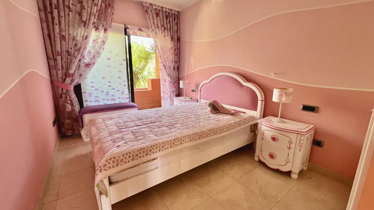 843e5467-bb64-4e36-8178-3b16f3aa9a24