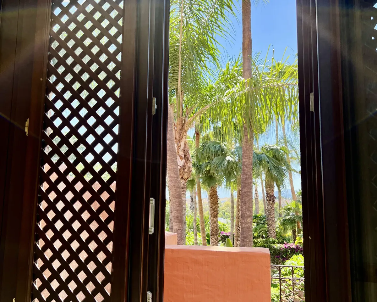 885543f4-9d9e-491d-9d7d-c6f14b1eab3f