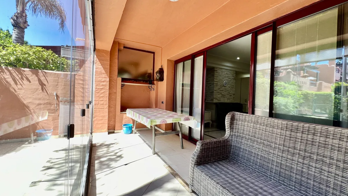 8aa6a308-2d0b-4a11-b0d8-13d6a65bc31c