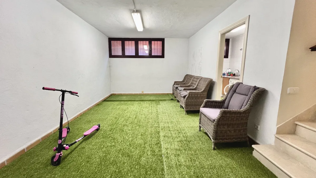 dae5e6dd-4ba3-45ca-9f73-d188dd05a865