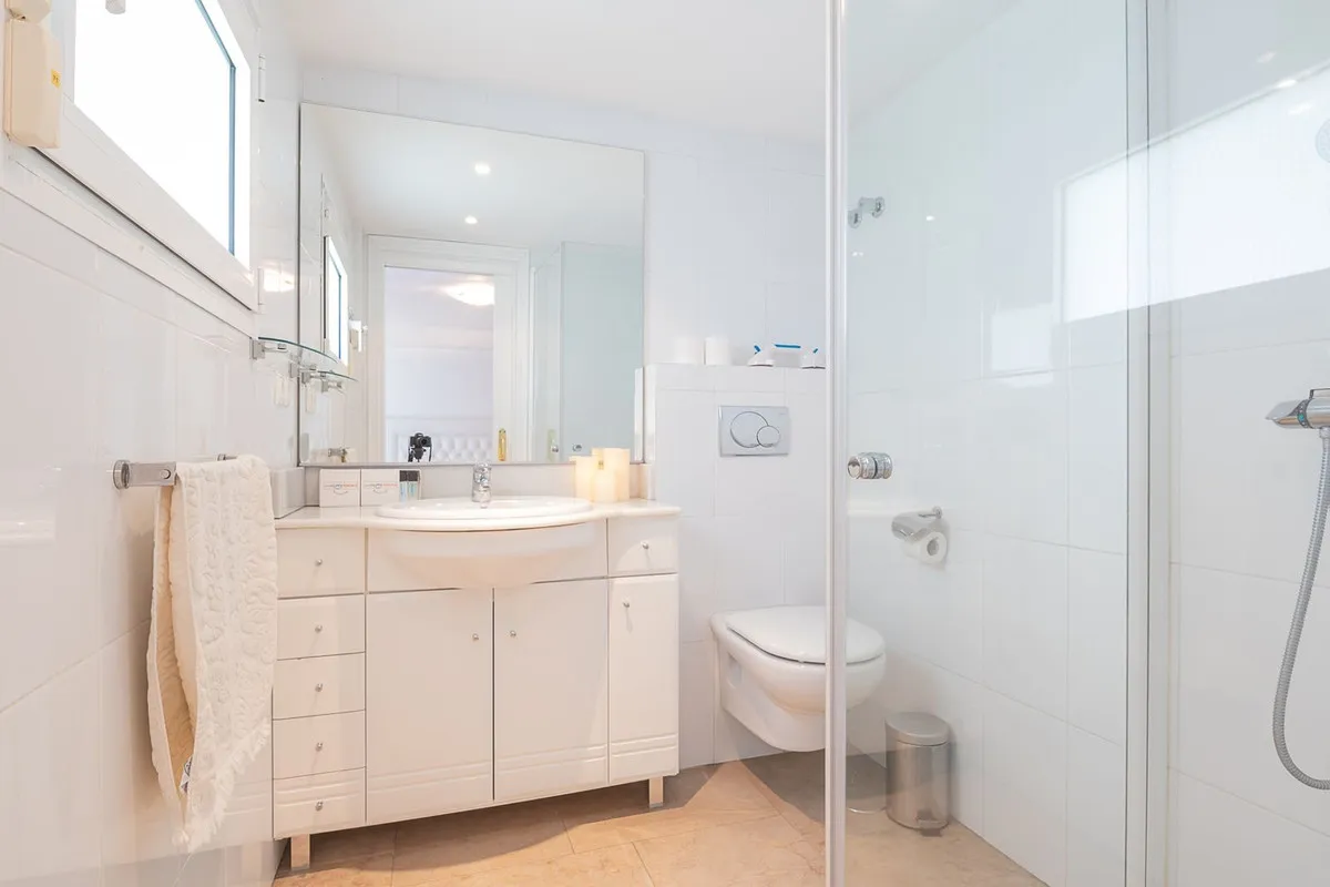 248b7939-2d05-45a9-8e7f-e1c4dd43b5b9