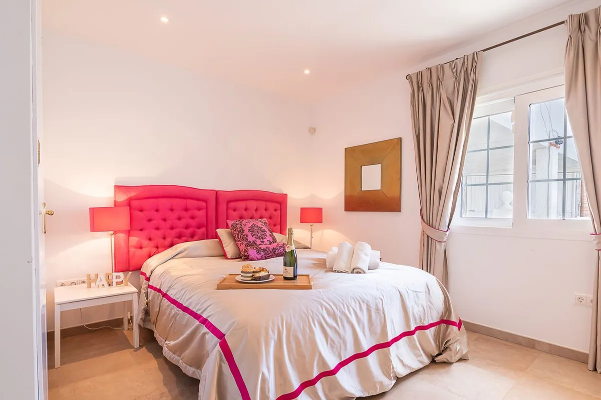 c9d6c840-5b9a-4f74-b723-1f5dad142ee4