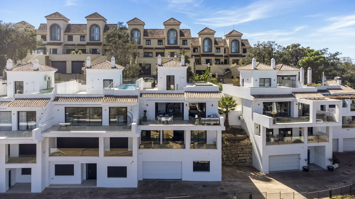 370625db-2123-48fc-9cf5-4b2e860c7bb6