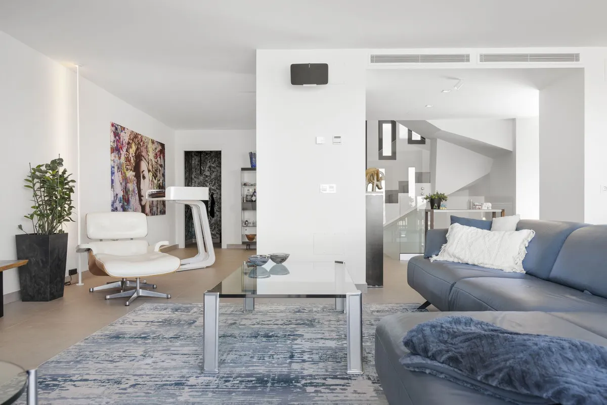 9ac062c0-482f-464e-a030-4841715c9d6f