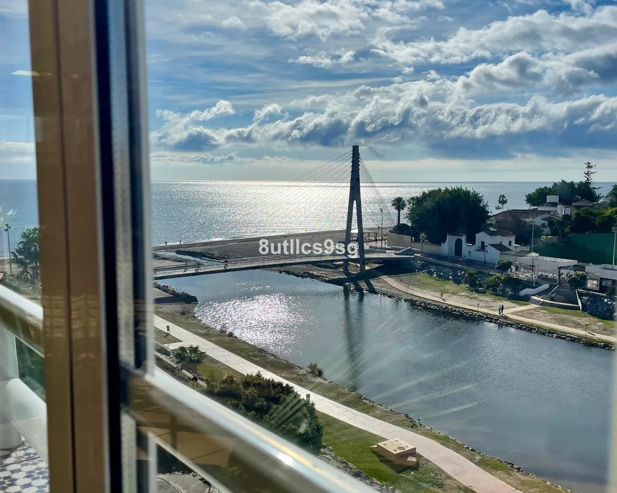 67dc4e50-467d-4a5b-82f6-95ca3996f03f