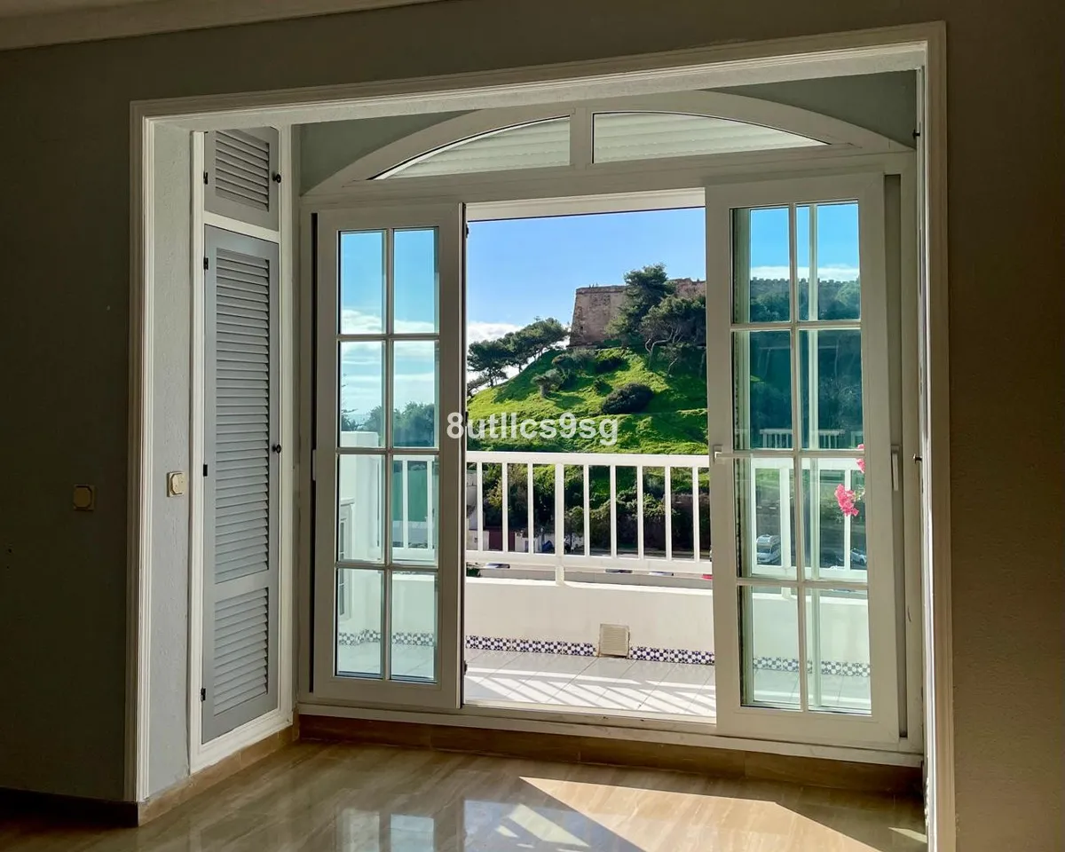 ae13c9be-885c-4356-b1e3-912d6a389153