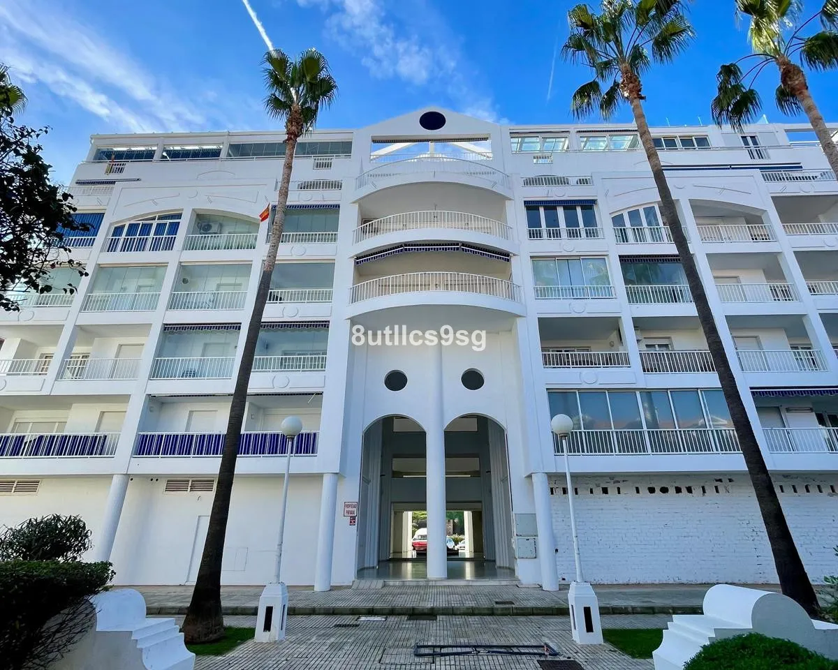 b2be2ad2-e2bd-482d-8f91-70f71ae6d619