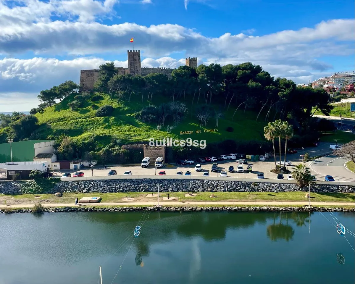 f9513717-012d-4c35-b9b7-207e01da28bb