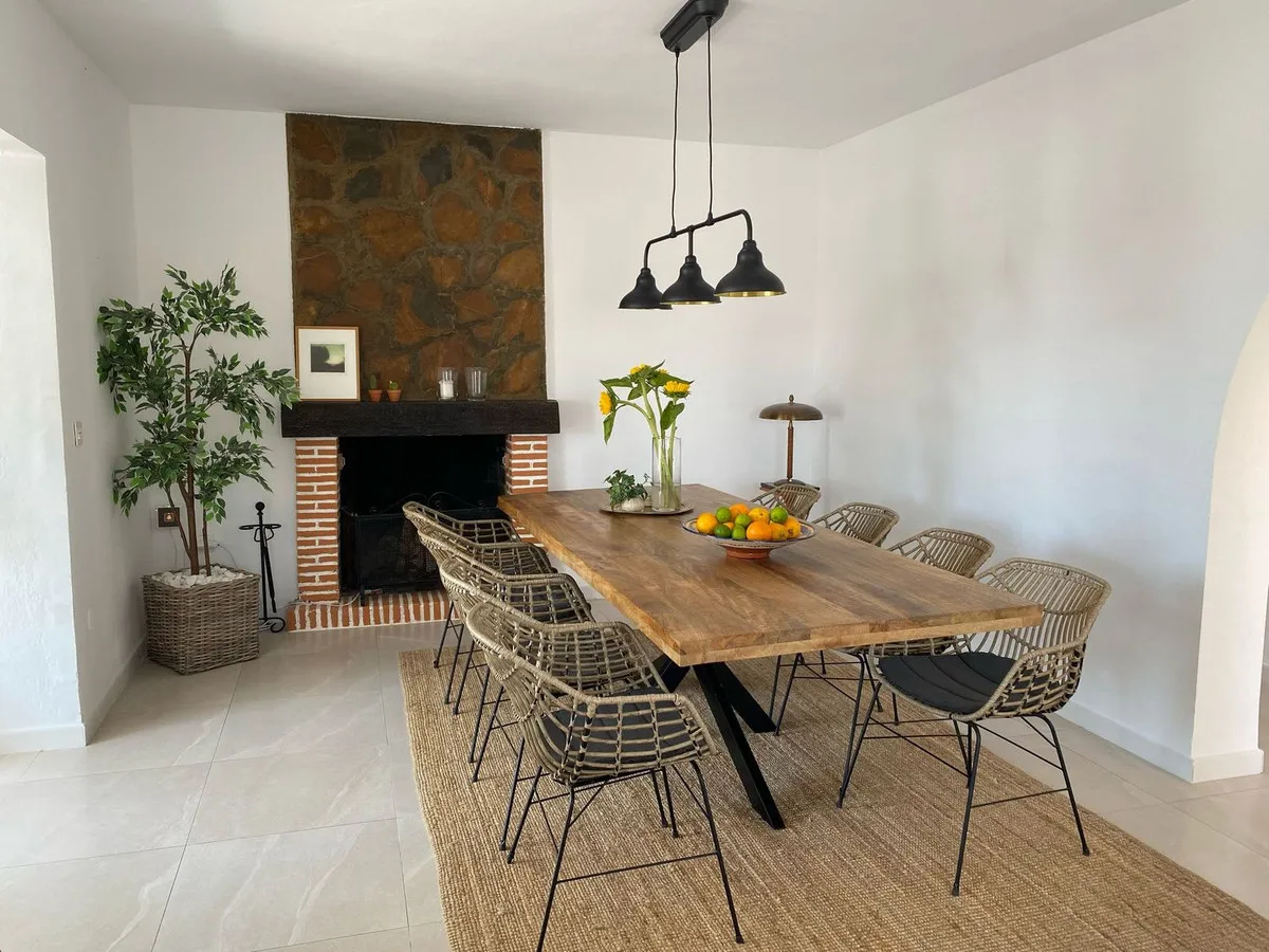 5058ddab-c89d-4117-9102-de6f33b4f444