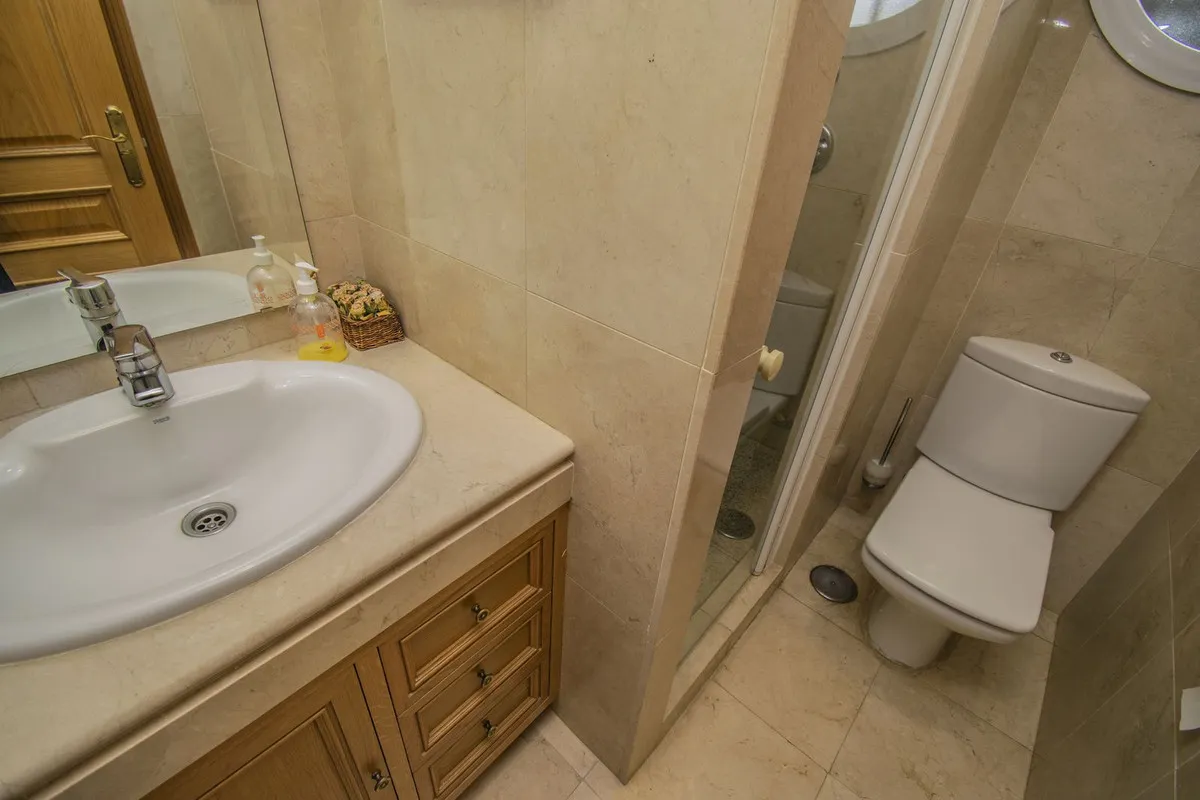 216ce542-31eb-4fbd-981a-fbbb783219fe