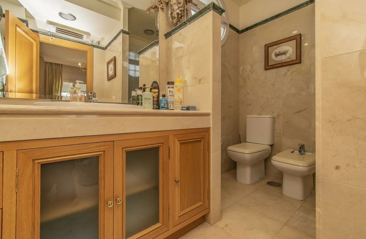 be6a3ae1-e298-4e85-8329-f26e24381b40