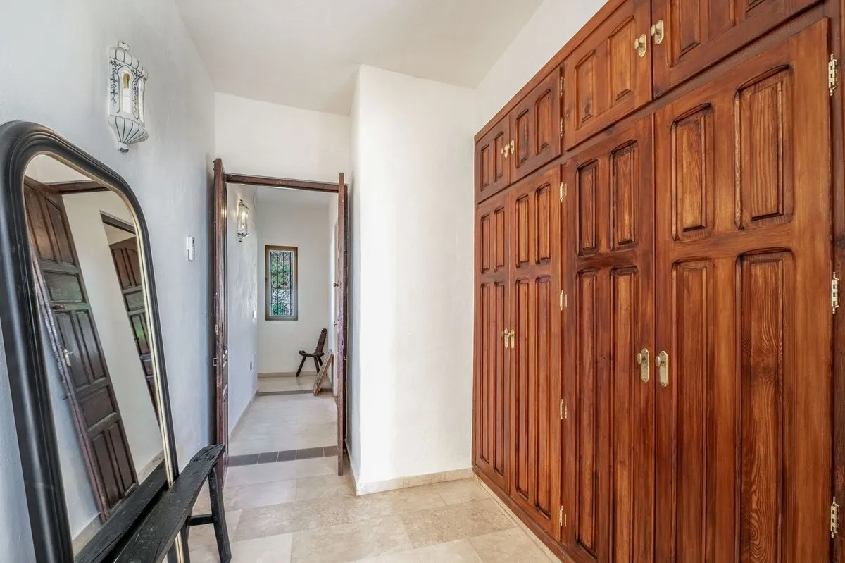 475870fd-ff90-42d1-b968-6bdd08efd6d2