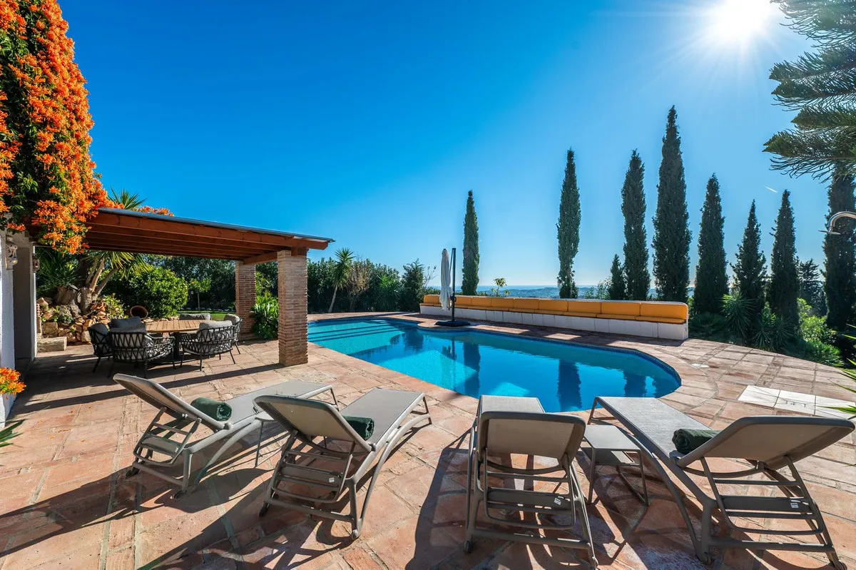 4ea31d09-73c3-47b2-9dd1-25ba8e36167d