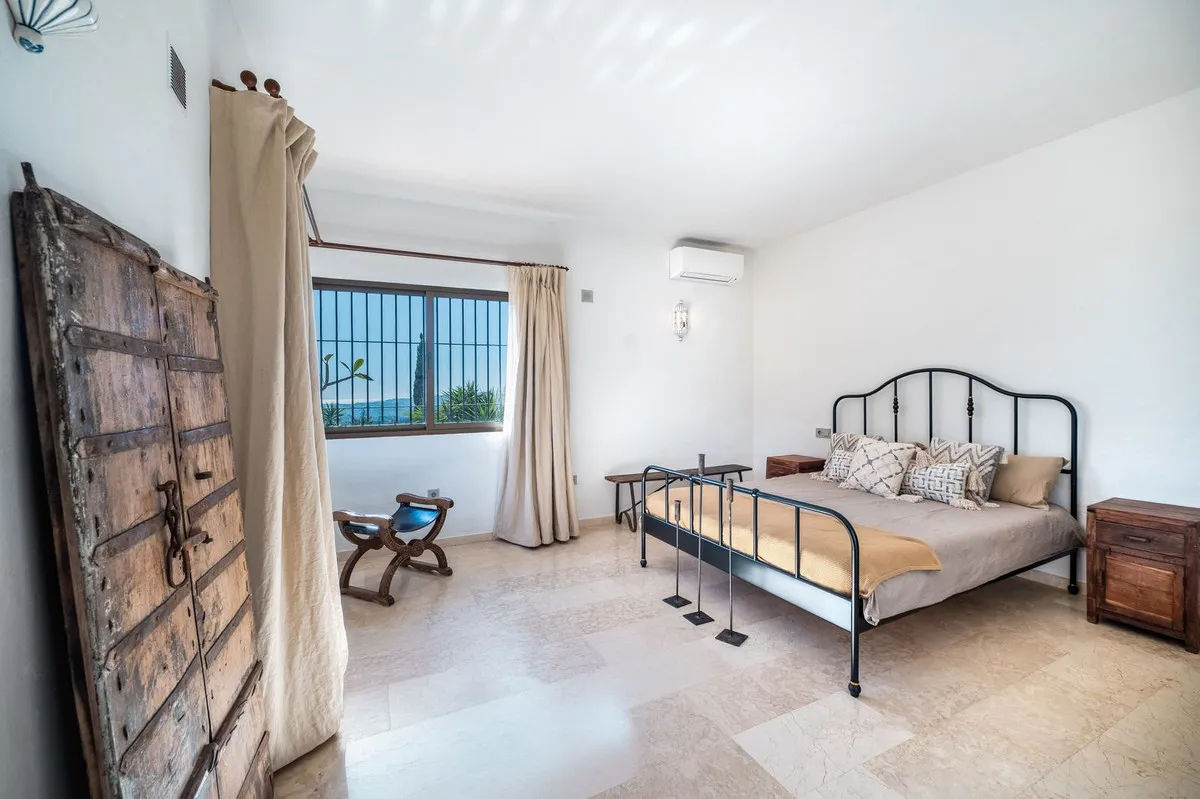 ad1f6a24-e9ba-4291-9043-f90ca2866d02