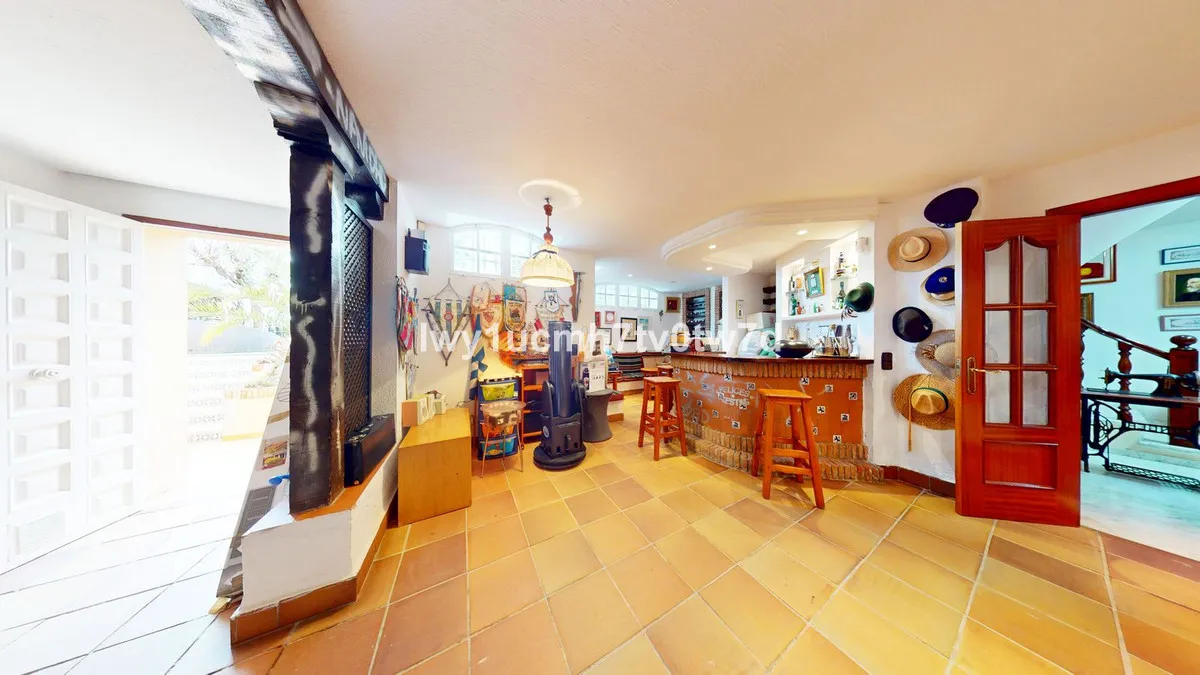 d7ff2609-c407-4610-a7a3-90807ba8df51