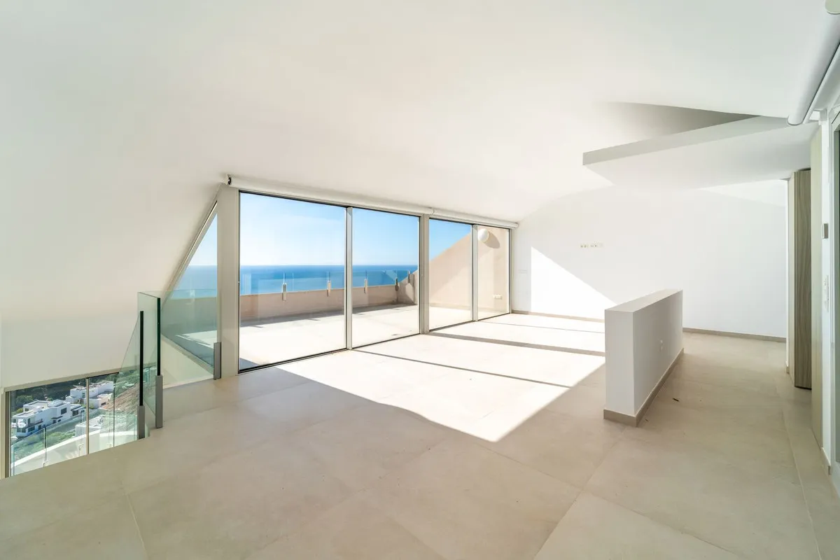 05c51e52-bce6-45bd-9072-de0e17263816