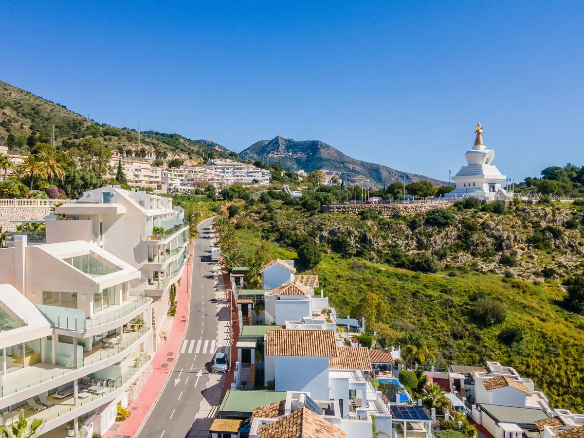 c8244b4b-0087-4959-a93d-5f55bf02fbb7