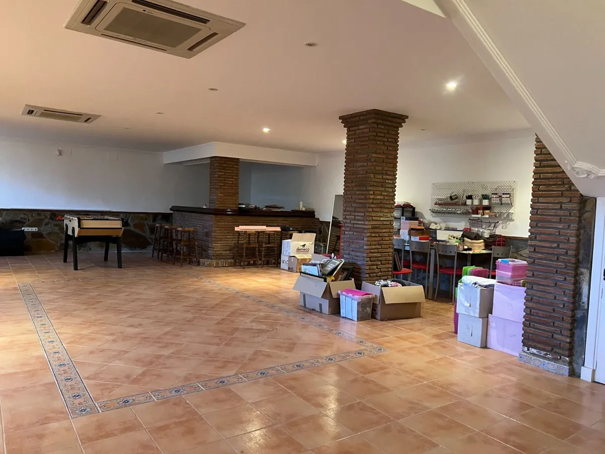 053cf47e-3b42-462d-8d57-6150ff793ad7