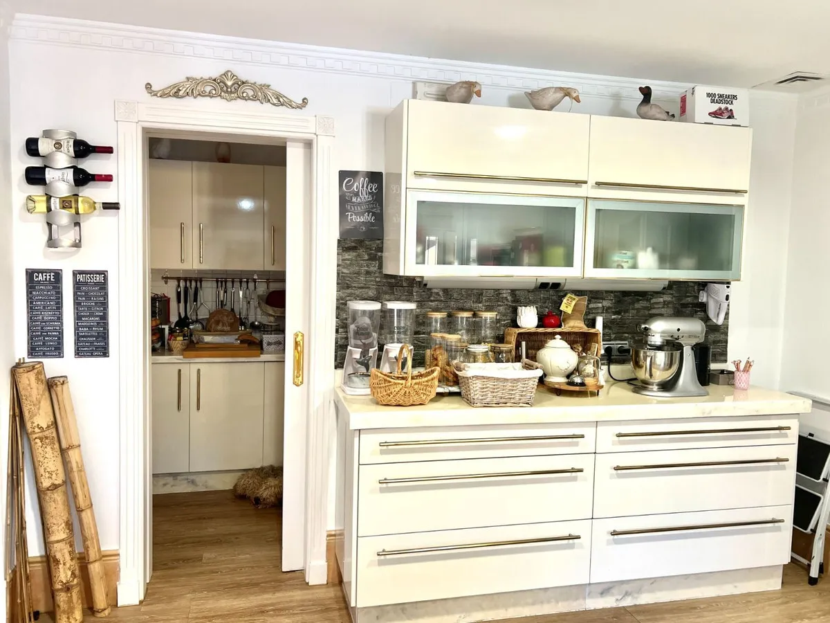 1f0820e2-b875-4e68-93a4-60650273677b