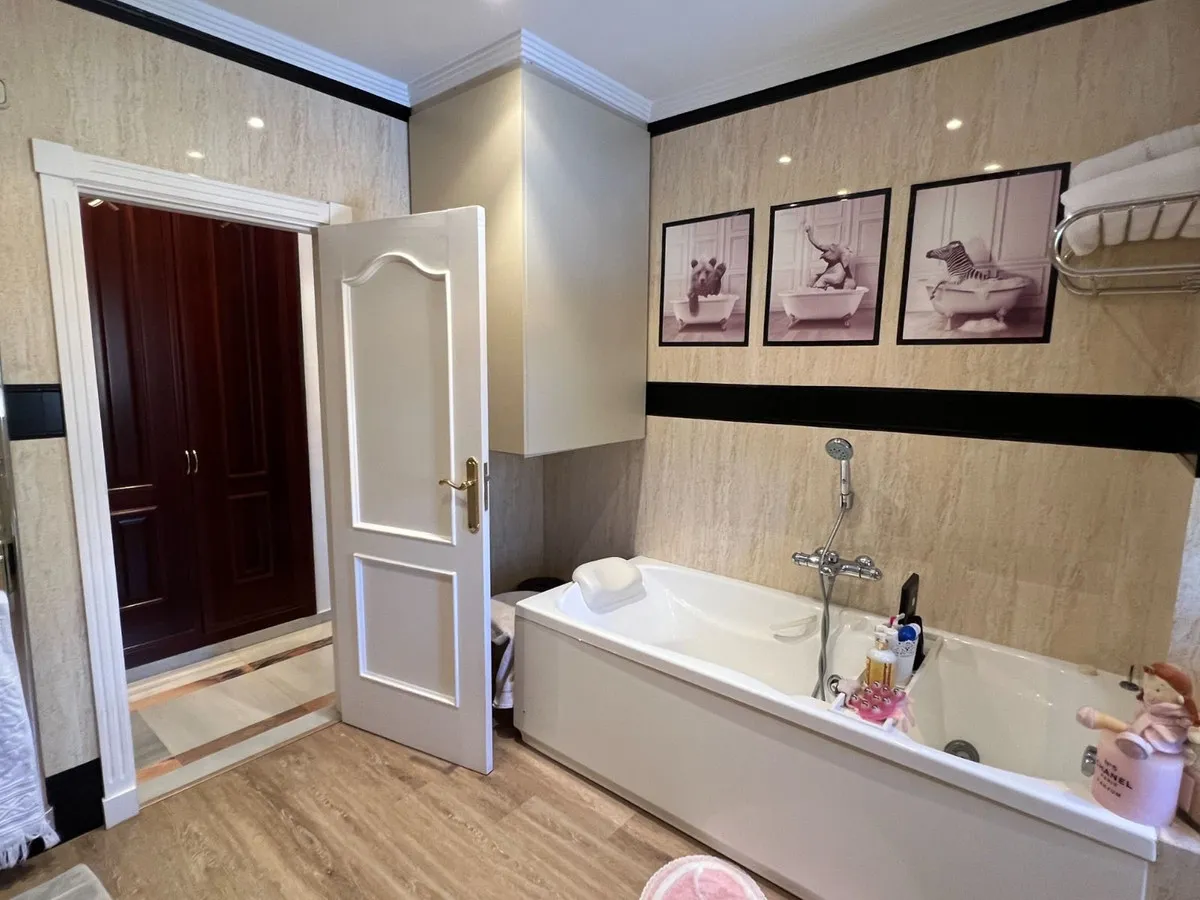 9dc90271-1037-464d-b5cc-e4e872a89c24