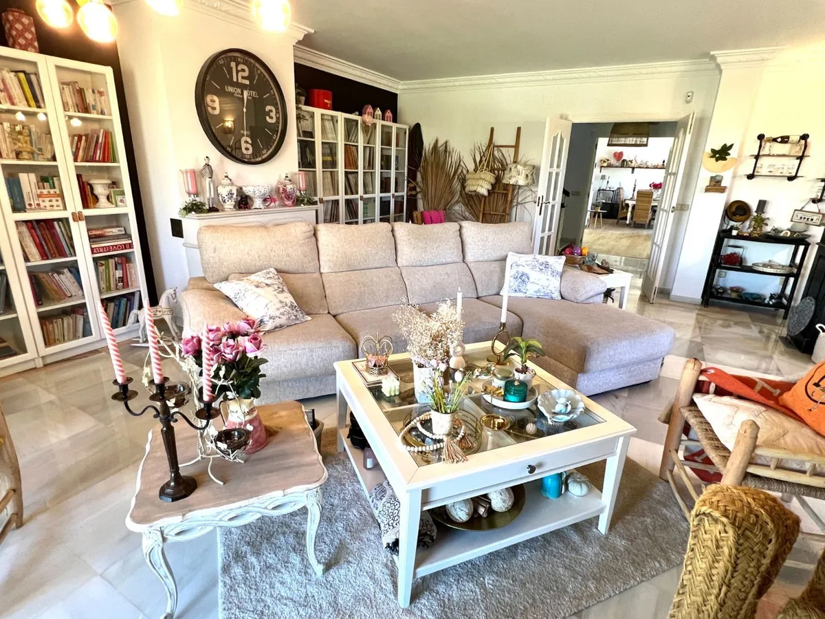 ae07ef9d-dc9d-40e3-a667-7d8d43e2944d