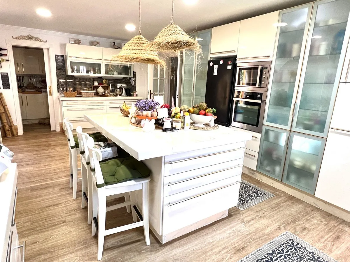 bcdab26c-d36a-4e6b-919e-daa971f6dc9a