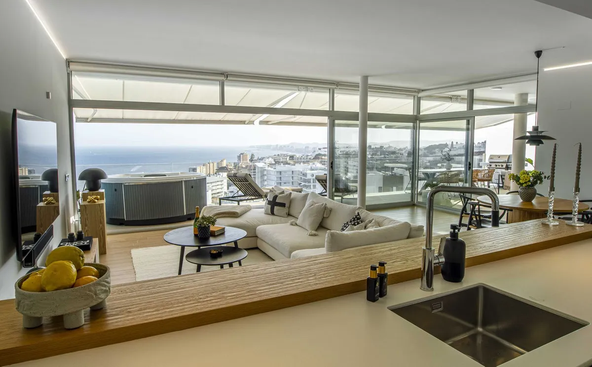 25bd3306-f3b1-4592-85ef-8100a13260ef