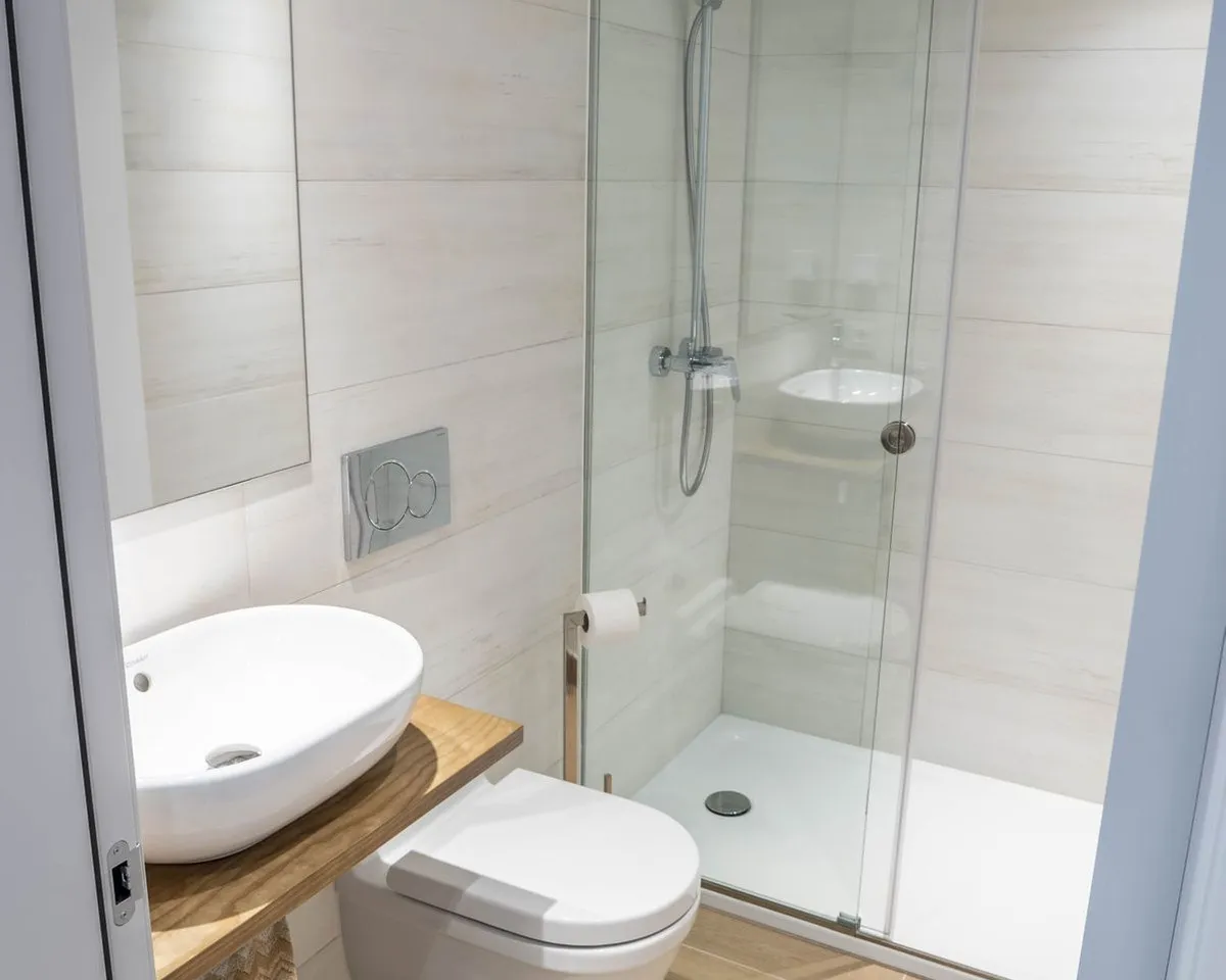 c0c44c8a-be2a-468f-87e9-2f061f243003