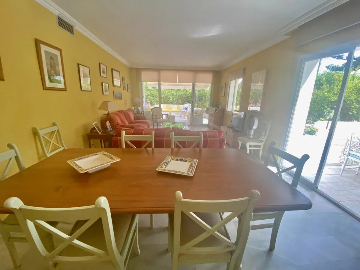 7fc7009b-6612-477d-9e20-c8c396b6a334