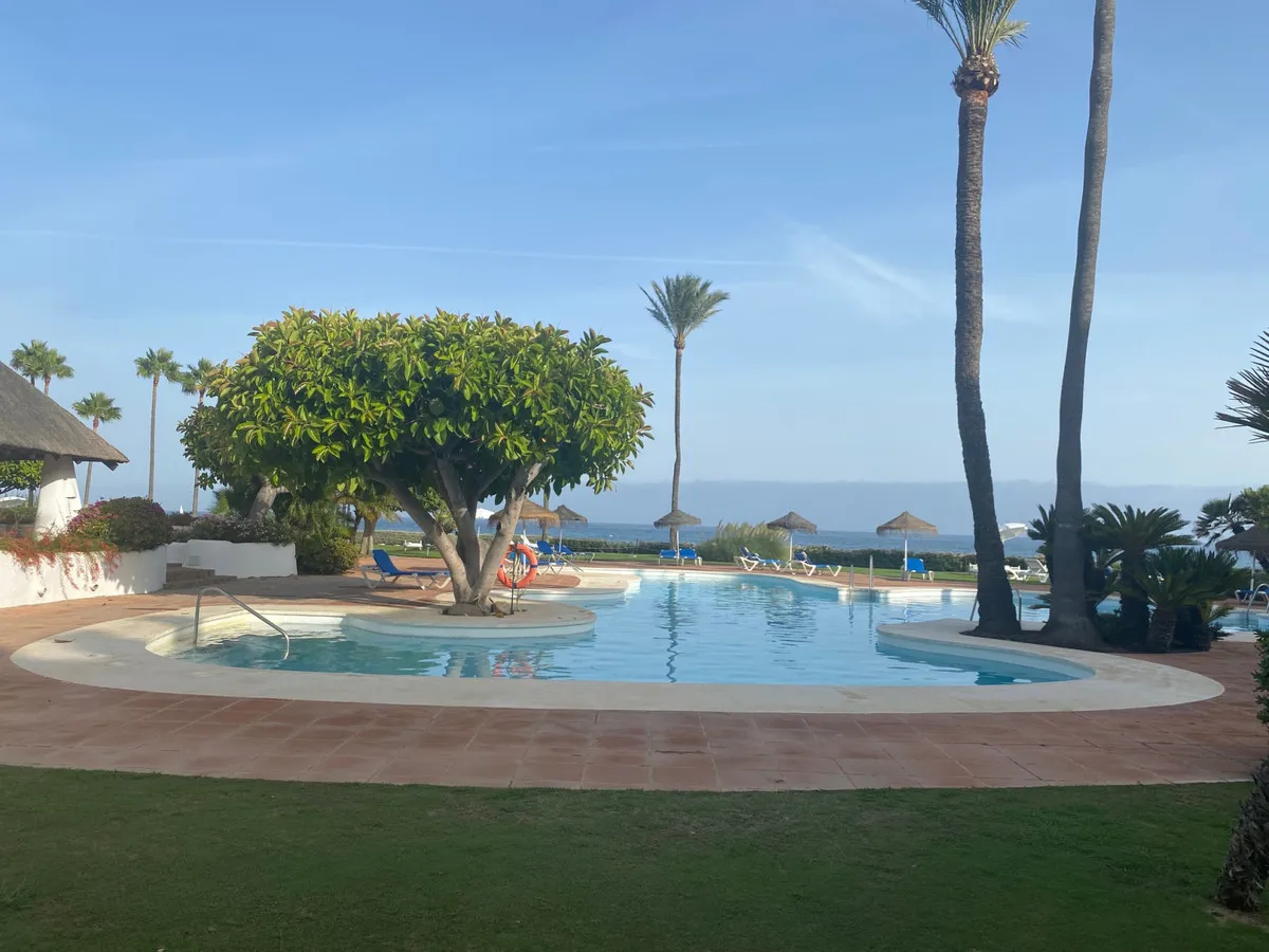 d5415fb6-a645-438b-9a0d-8037fd9bf2f6