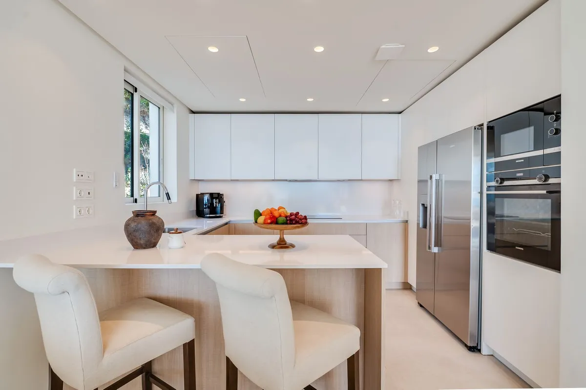 7702ce15-1836-41de-8329-15a972090162