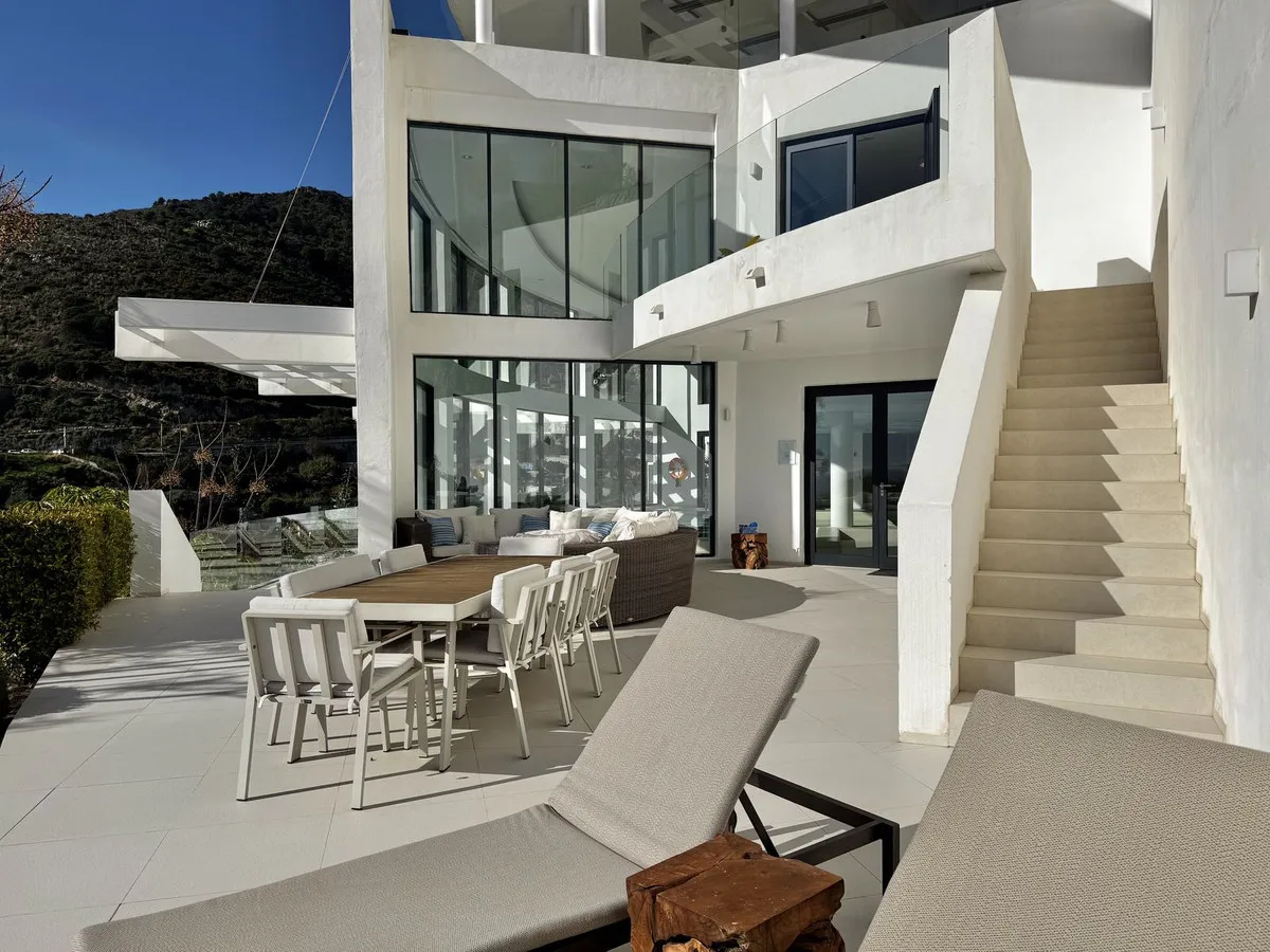 a4627cf6-2819-43ad-b515-b03ddc2ab79f