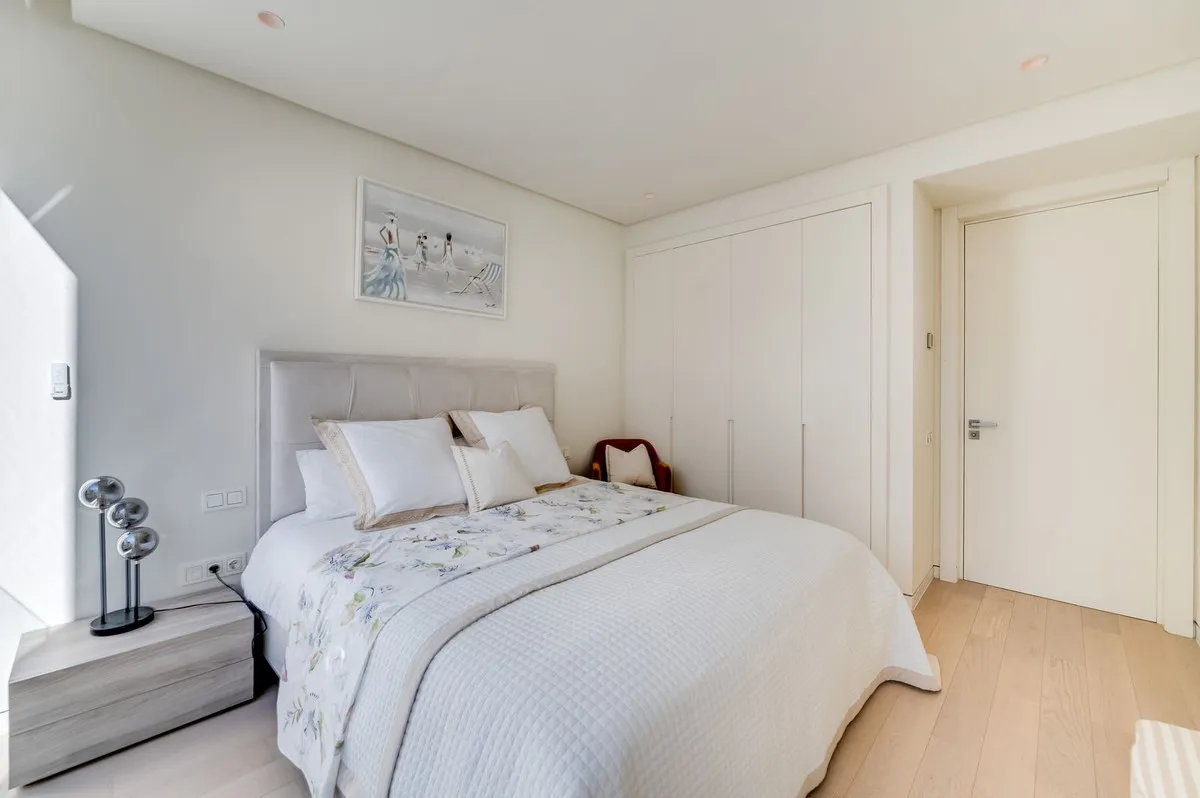 cbd02d69-185c-480a-bb46-b63e783932b2