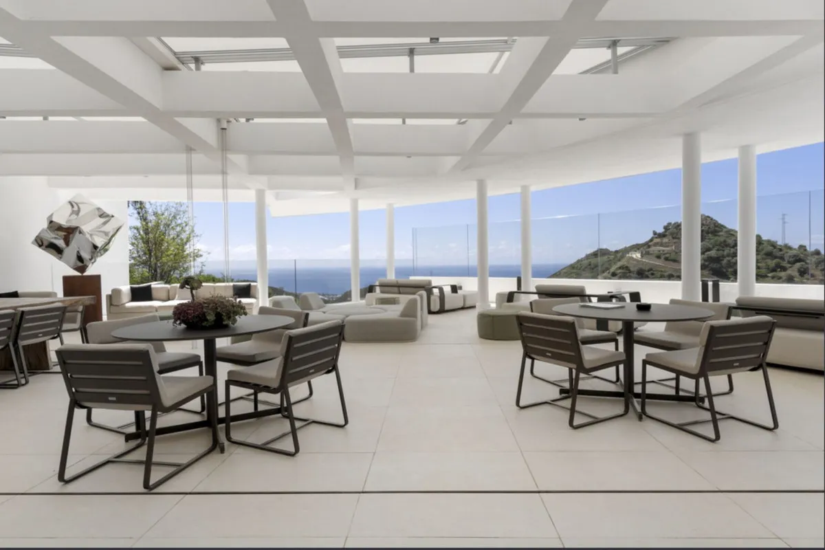 d6cd9dcf-dc26-4a78-bd56-2b456c0fbde1