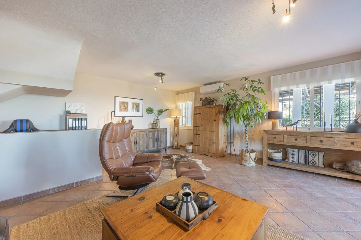 0771dc95-a2d0-4c3a-8644-5cfbc17c4d2b