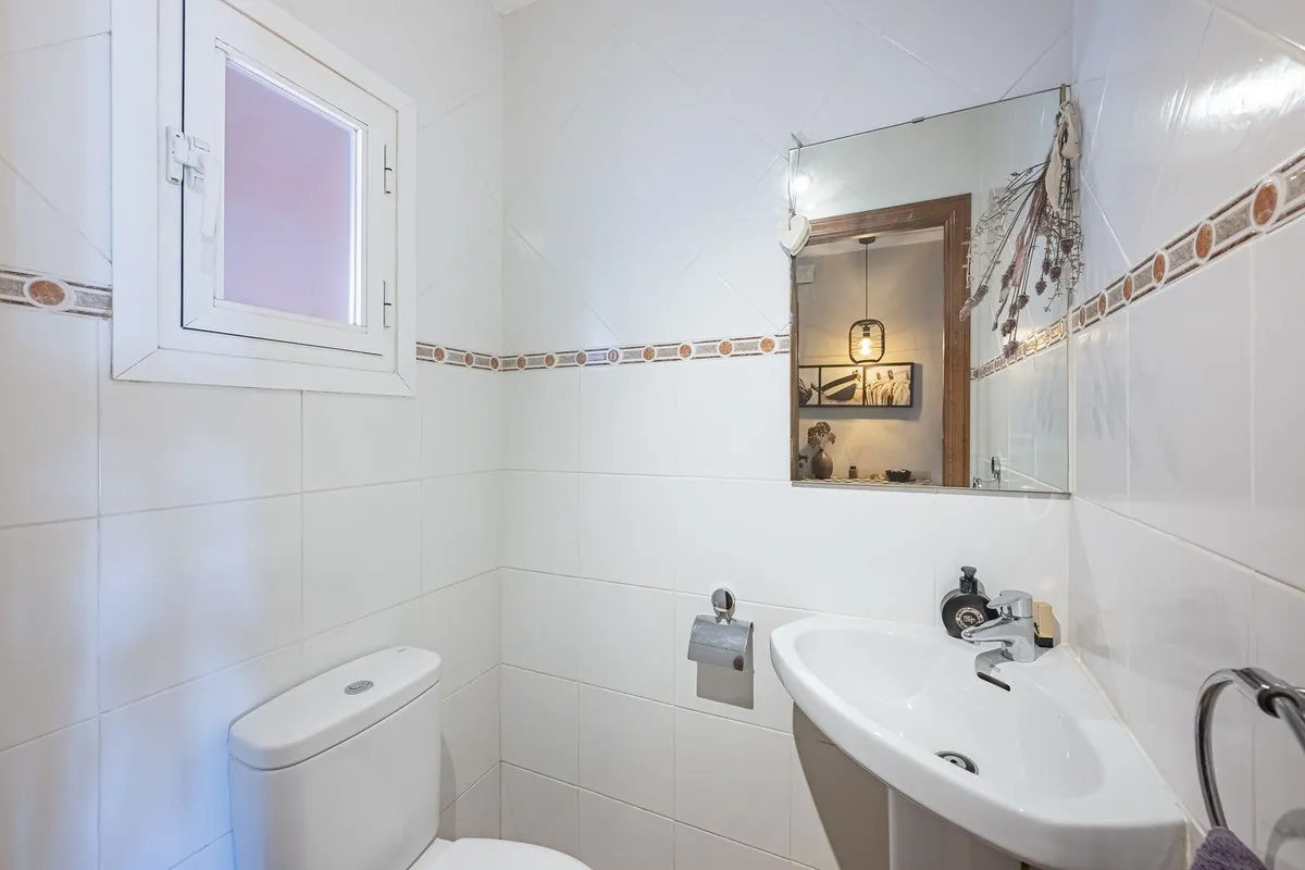 4e4e3ae8-13ec-447e-b027-b462e0ff2c66