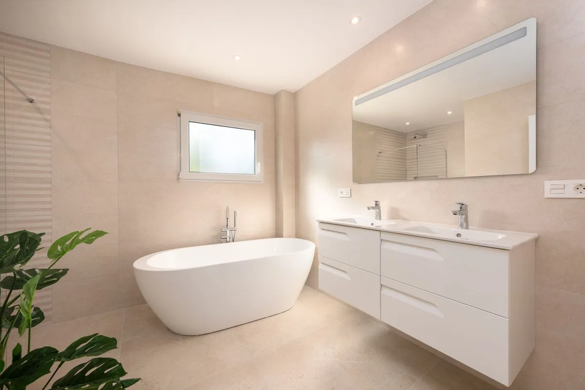 445a39a4-cadd-4803-9a2e-d99f5229c140