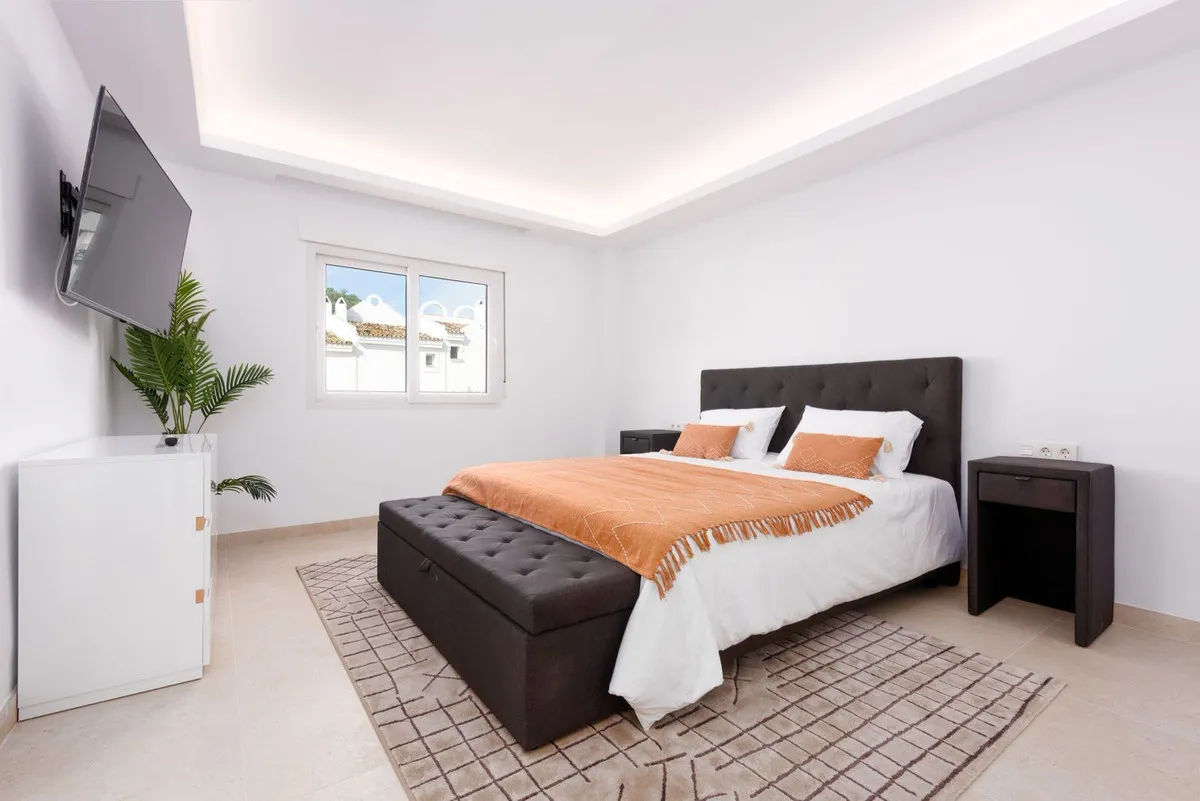 e6e48c5f-9f01-4c57-8f37-337c1be17796