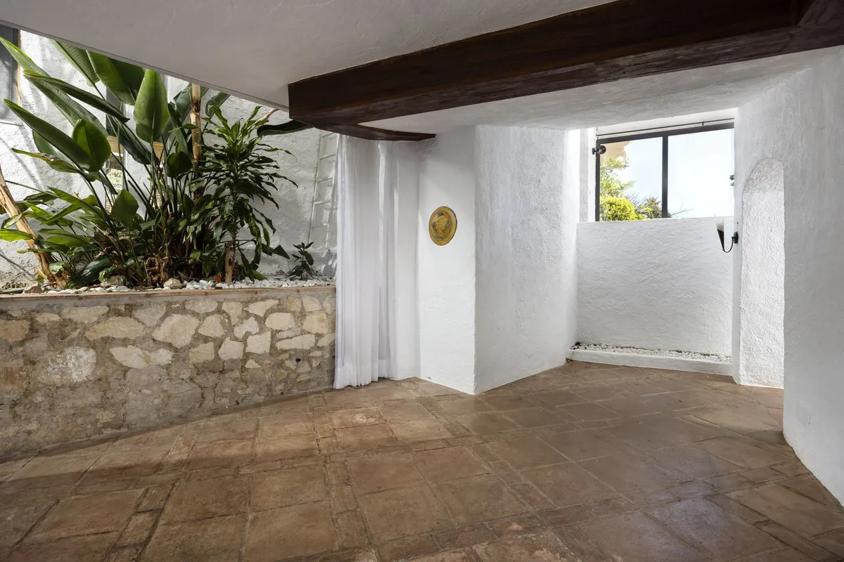 630e8666-475f-45f3-9c83-323f04bbaec2