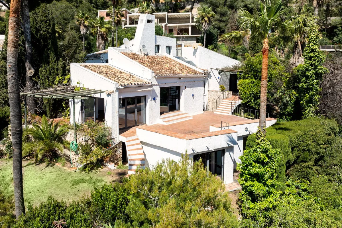 ba38d715-414a-4265-b259-bfe5b3185996