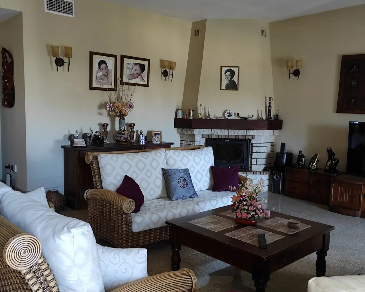 5b28f64e-dc5d-4e90-b8e4-b92f48179106