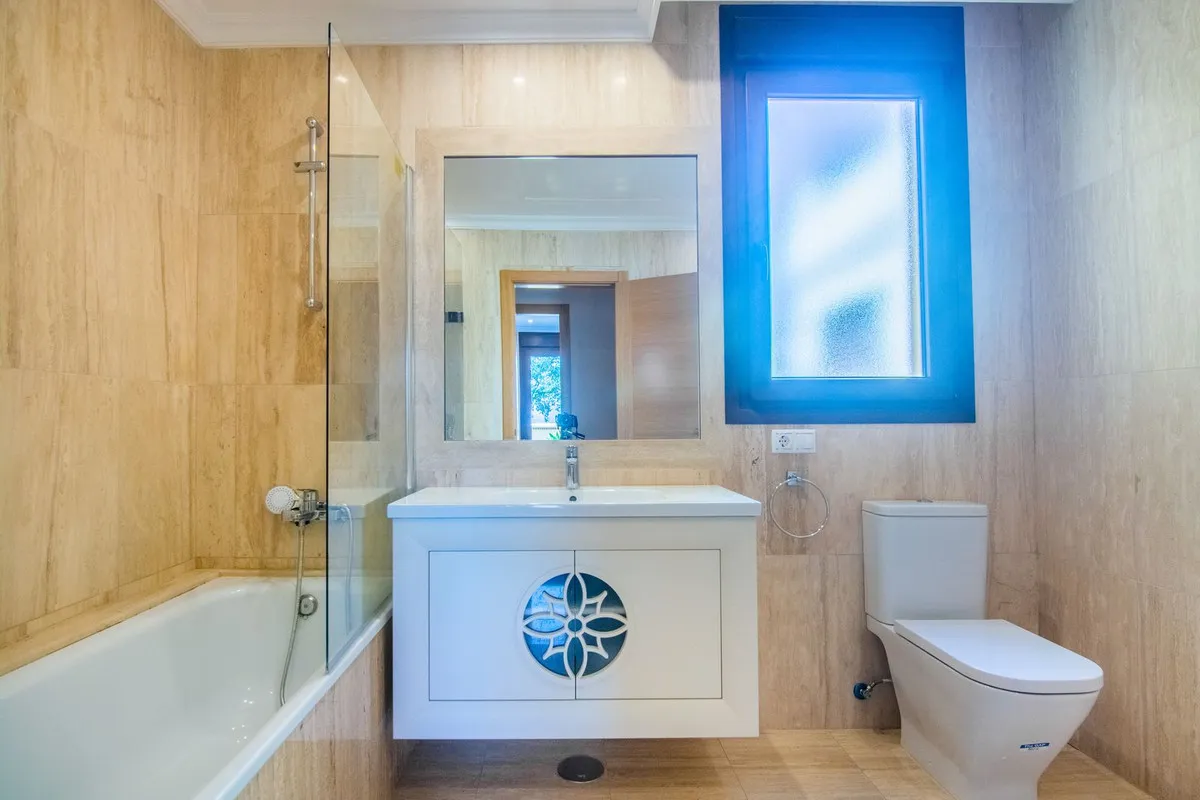 9cb38068-77ff-4674-812a-afa90c868fd4