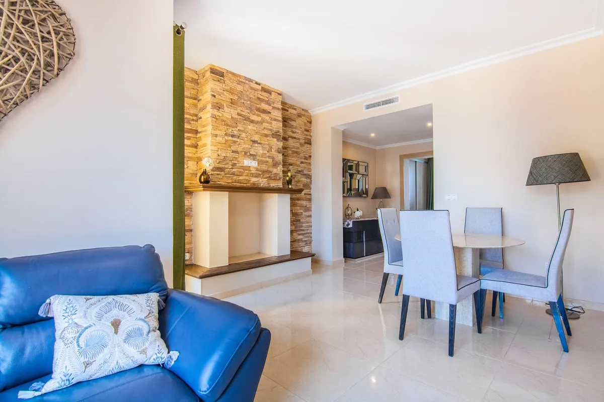 cde85ce0-55ea-4c0f-aebb-edb146f72589