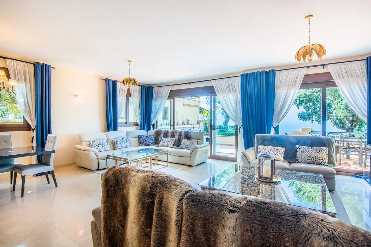 efd3591c-9278-4b18-9423-784c9c325647