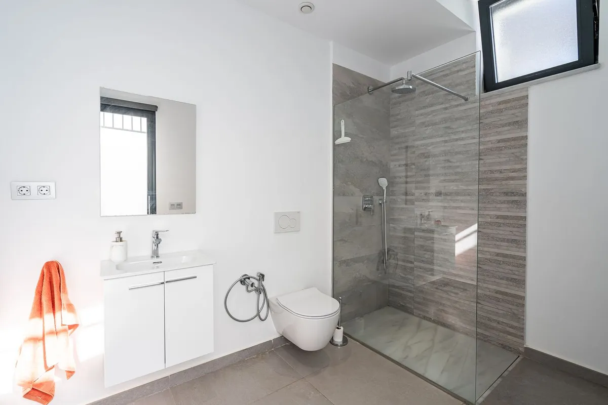 0b091aa6-a531-4c2c-aeb8-93804209e9ae