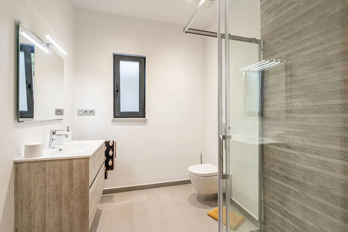 25f2796f-ecf4-40c9-b400-9bc10212507f