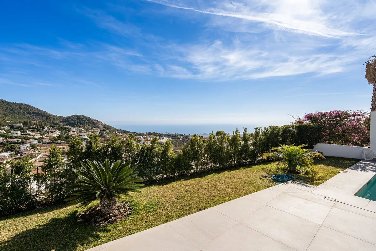 2ad7d924-9019-4152-8dcb-ceb7a813e2cf