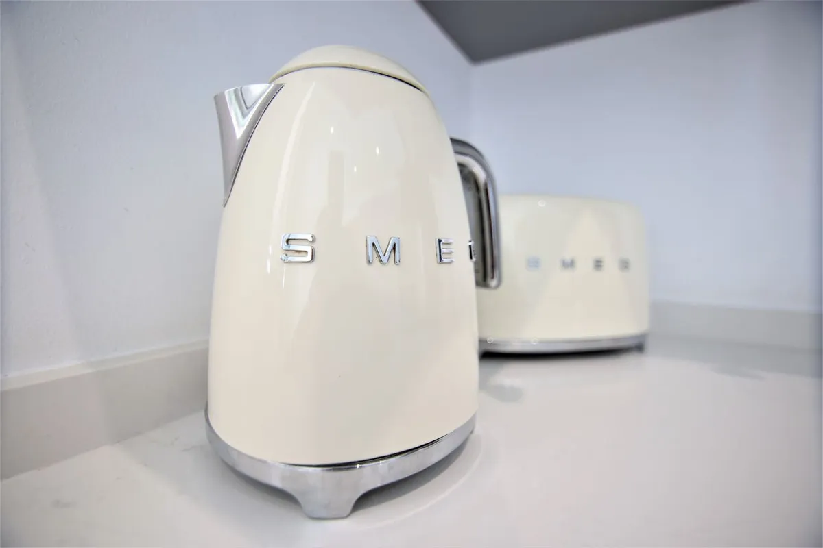 38ec1c56-7e6c-4716-94f7-a6571f0fbb95